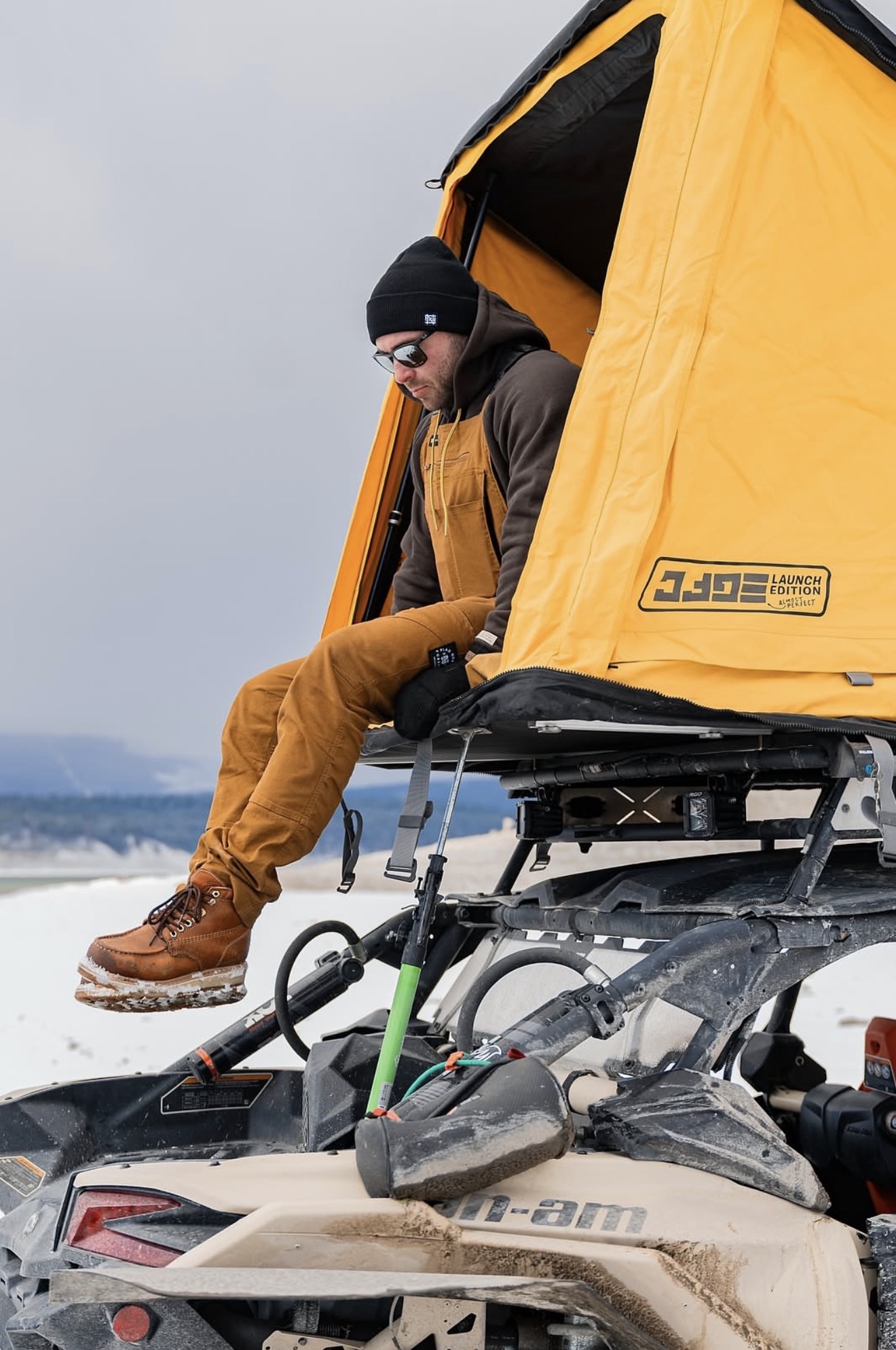 Overland rig and rooftop tent in the snow